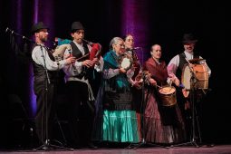 Folklore, Galice, Son d'Aqui, Spectacle