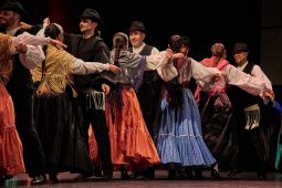 Folklore, Galice, Son d'Aqui, Spectacle