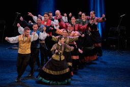 Folklore, Galice, Son d'Aqui, Spectacle