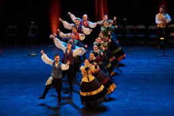 Folklore, Galice, Son d'Aqui, Spectacle