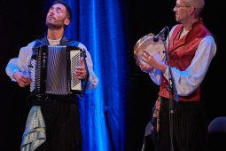 Folklore, Galice, Son d'Aqui, Spectacle