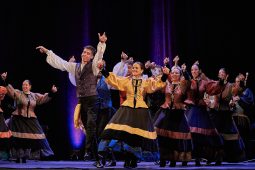 Folklore, Galice, Son d'Aqui, Spectacle
