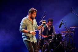 Concert, Thomas Doucet & the G lights