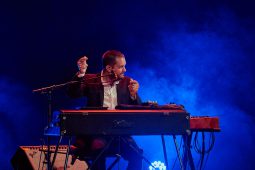 Concert, Thomas Doucet & the G lights
