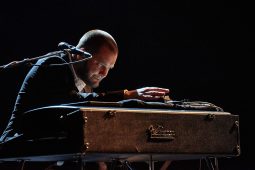 Concert, Thomas Doucet & the G lights