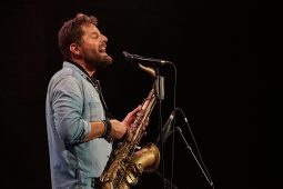 Concert, Thomas Doucet & the G lights