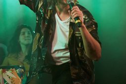 Concert, Voyou