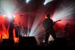 Concert, Voyou