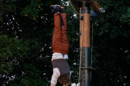 D'Irque and Fien, Spectacle