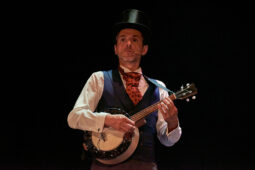Fred Radix, Spectacle, Théâtre