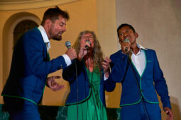 Concert, The Ebony Roots
