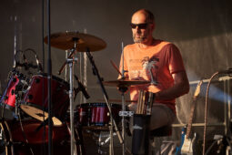 Beach and Roll, Concert