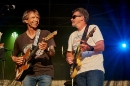 Beach and Roll, Concert