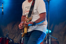 Beach and Roll, Concert