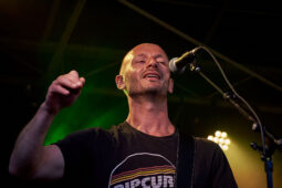 Beach and Roll, Concert
