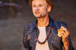 Cie Bruitquicourt, Spectacle