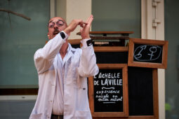 Cie Les Décatalogués, Spectacle