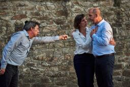 Collectif Jamais trop d'art, Spectacle