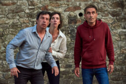 Collectif Jamais trop d'art, Spectacle