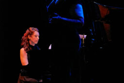 Maria Dolores y Amapola Quartet, Concert