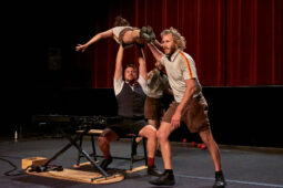 Collectif Pourquoi pas, Spectacle