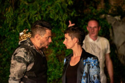 Les batteurs de pavés, Spectacle