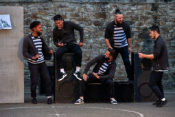 S'poart, Spectacle