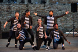 S'poart, Spectacle