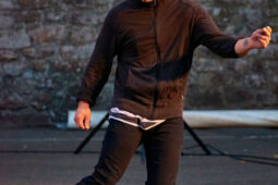 S'poart, Spectacle