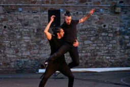 S'poart, Spectacle