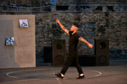S'poart, Spectacle