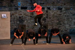 S'poart, Spectacle