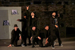 S'poart, Spectacle