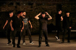 S'poart, Spectacle