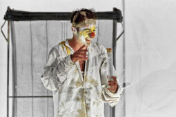 Spectacle, Typhus Bronx