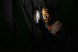 Spectacle, Typhus Bronx