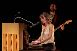 Concert, Emily Loizeau