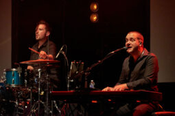 Concert, Thomas Doucet & the G lights