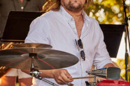 Pan Vaca, Concert