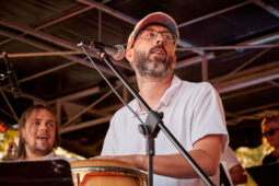 Pan Vaca, Concert