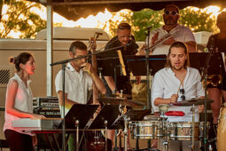 Pan Vaca, Concert