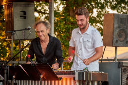Pan Vaca, Concert