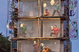 Cie Lucamoros, Spectacle