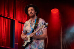 Concert, Clay and Friends
