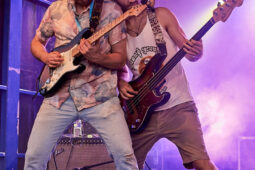 Concert, Clay and Friends