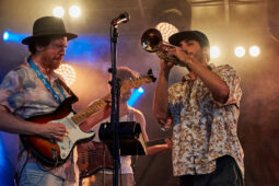 Concert, Clay and Friends