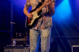 Concert, Clay and Friends