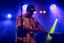 Concert, Clay and Friends