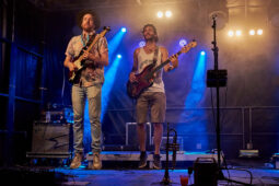 Concert, Clay and Friends