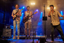 Concert, Clay and Friends
